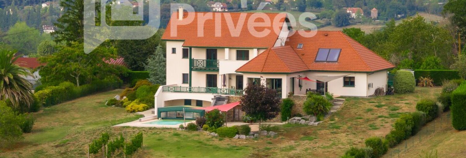 Maison 7 Pièces 300 m² à vendre à Salies-de-Béarn (64270)