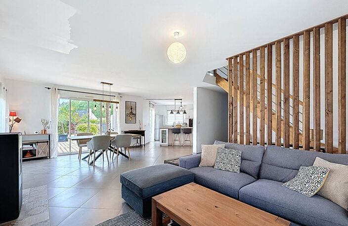 Maison de 175 m² avec T2 indépendant · Terrain 1 100 m² · Elven · 15 min de Vannes — photo 2