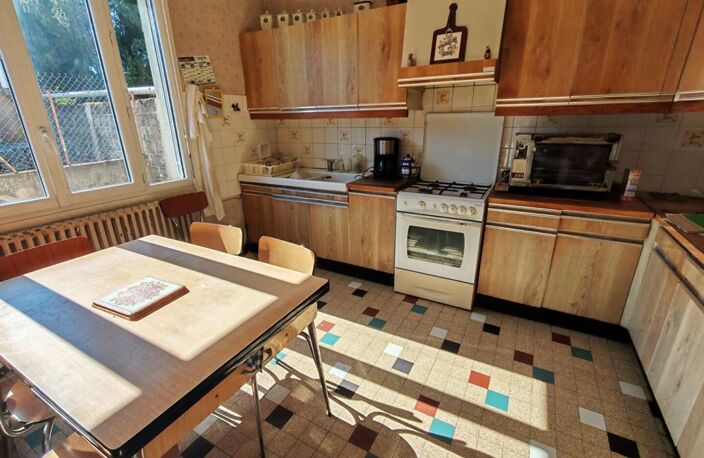 Maison de 185 m2  à Bignoux , 5 chambres , jardin, cour, grange — photo 3