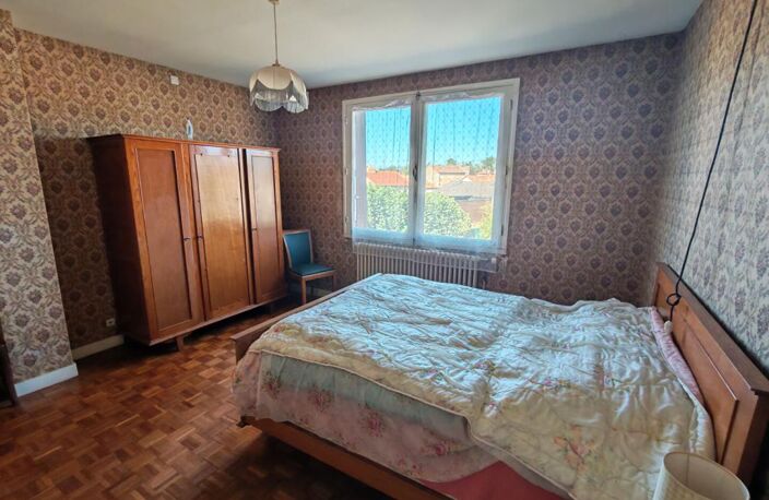 Maison de 185 m2  à Bignoux , 5 chambres , jardin, cour, grange — photo 5