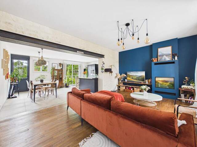 Maison de 110 m2 à Poitiers , quartier Chilvert, 3 chambres, jardin, vaste sous sol — photo du bien