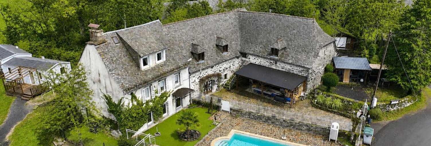 Immeuble  500 m² à vendre à Argences en Aubrac (12420)