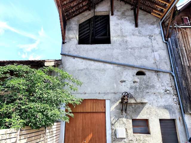 Grange à réhabiliter 265m² - PERRIGNIER (74) — photo du bien