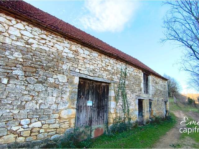 Grange en pierres — photo du bien