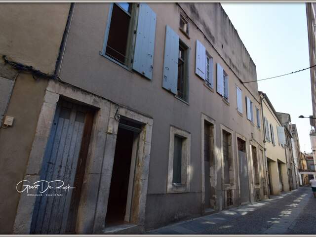 CARCASSONNE Centre ville. Maison de ville T4 71 m²- prête à vivre - Vendue meublée - 94000 € — photo du bien