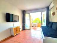 APPARTEMENT T2 TERRASSE + PARKING + PISCINE / 100M PLAGES  à vendre SIX-FOURS-LES-PLAGES (83) — photo 3