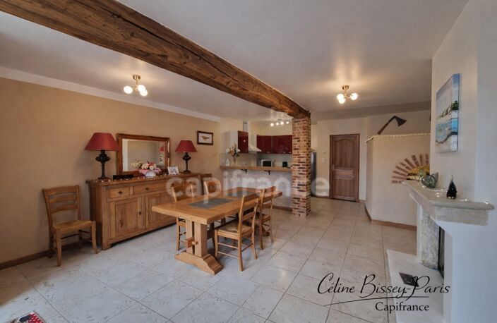 Maison 4 pièces, Plein Pied, 2 chambres, cuisine équipée américaine, dépendances, comble aménageable QUINCEROT (89) — photo 4