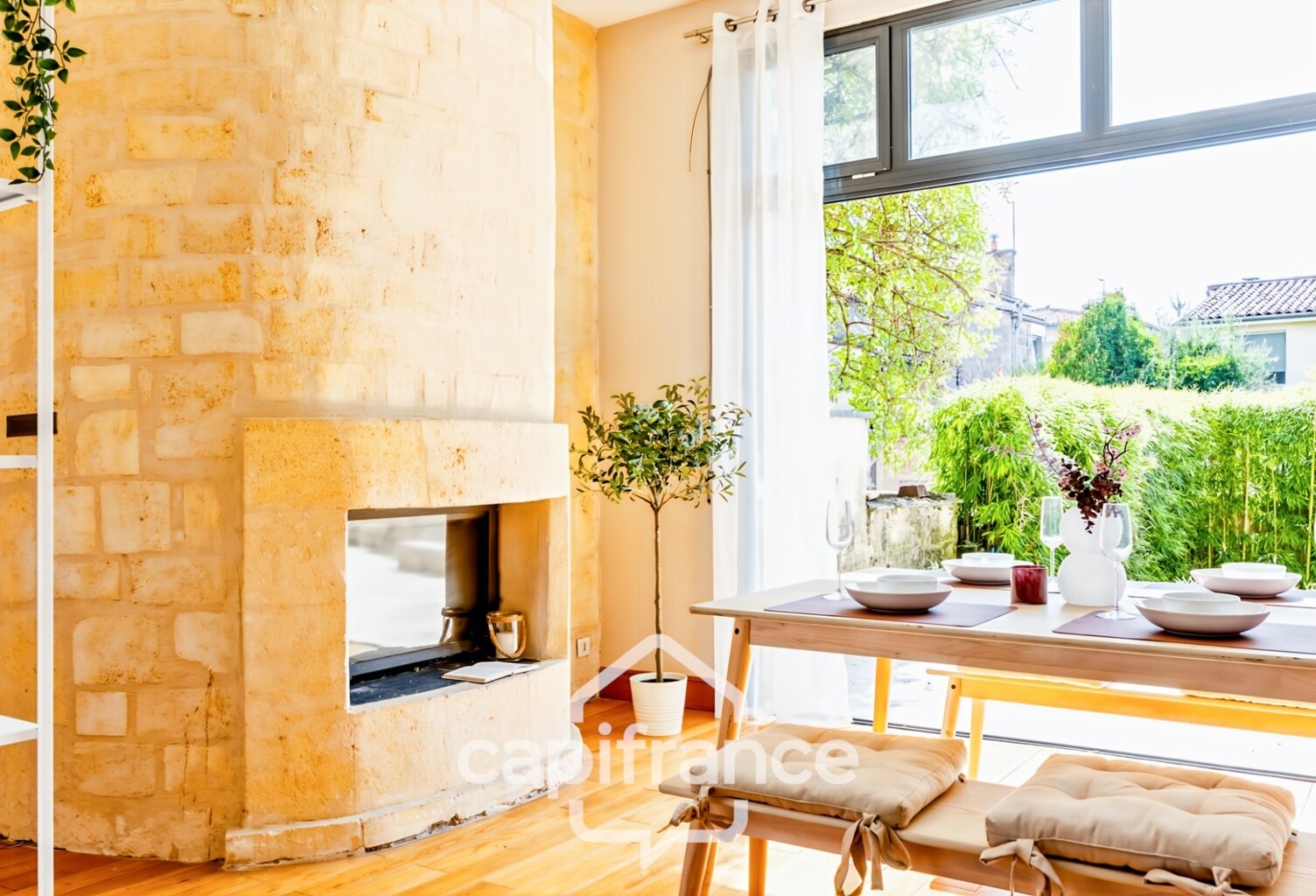BORDEAUX - NANSOUTY Belle et Grande maison en Pierre, avec Jardin — photo 1