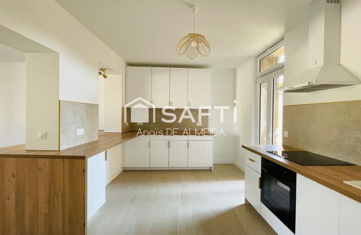 Posez vos valises dans cette maison entièrement rénovée, lumineuse et prête à vivre ! — photo 2