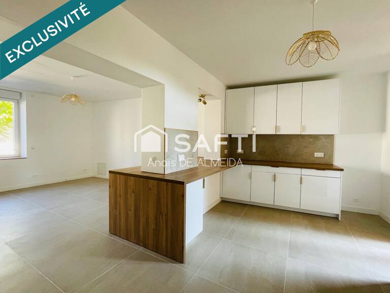Posez vos valises dans cette maison entièrement rénovée, lumineuse et prête à vivre ! — photo 1