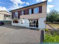 Maison de 4 Chambres à Brienon-Sur-Armançon. — photo 2