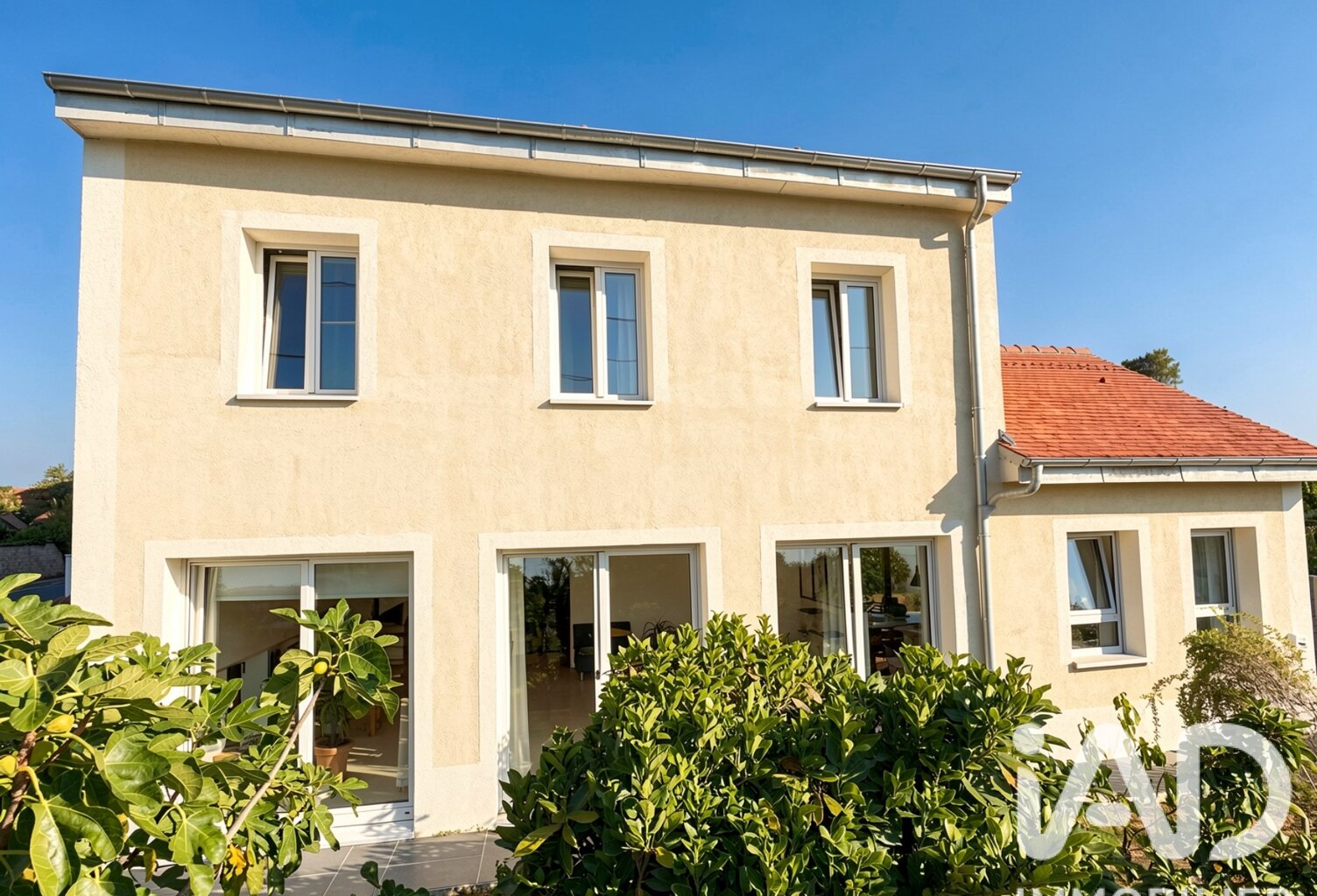 Vente Maison/villa 8 pièces — photo 1