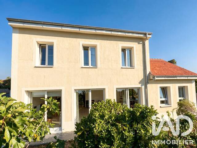 Vente Maison/villa 8 pièces — photo du bien