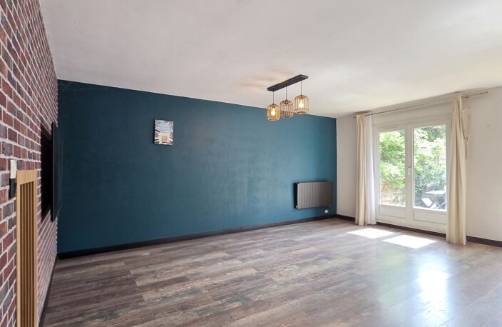 Vente Maison/villa 5 pièces — photo 2
