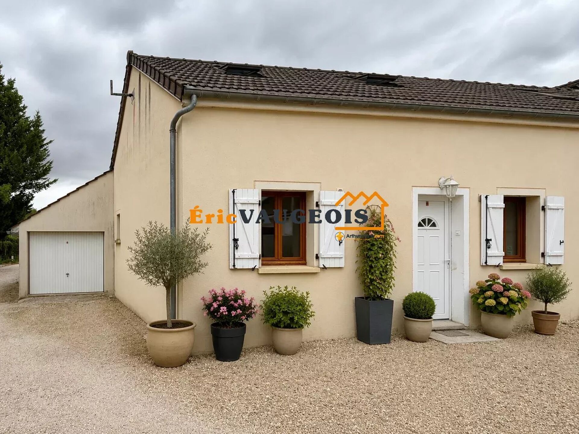 Maison 3 pièces 76 m² · à Guérard · 76 m² · 200 000 €