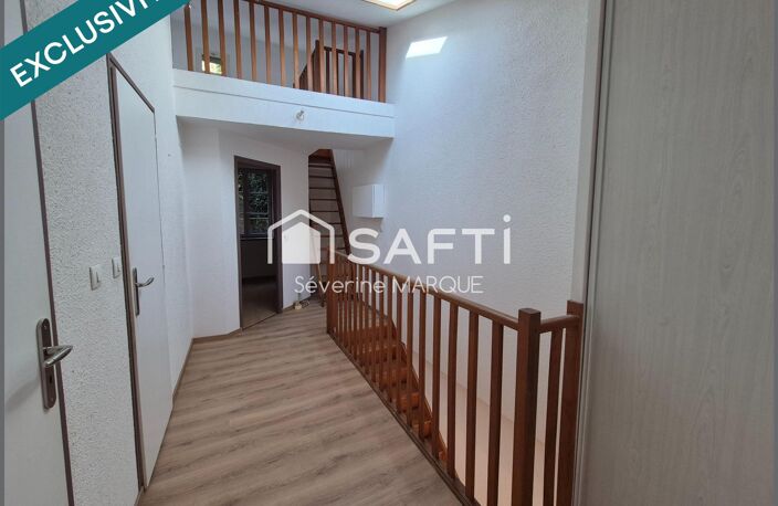 Appartement avec petit extérieur et cave. — photo 2