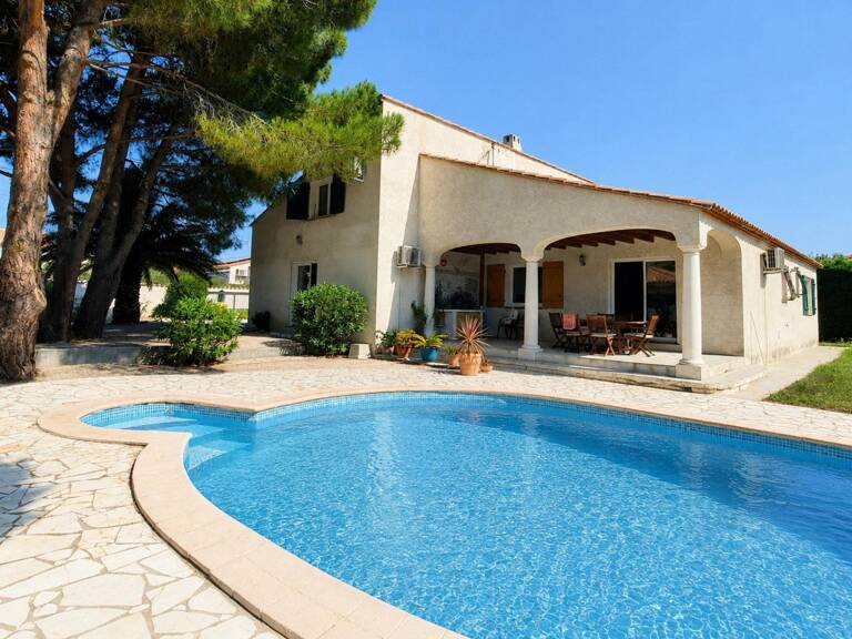 Villa 4 faces avec piscine et grand parc arboré — photo 1