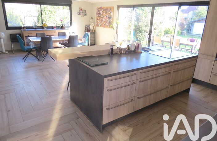Vente Maison/villa 11 pièces — photo 2