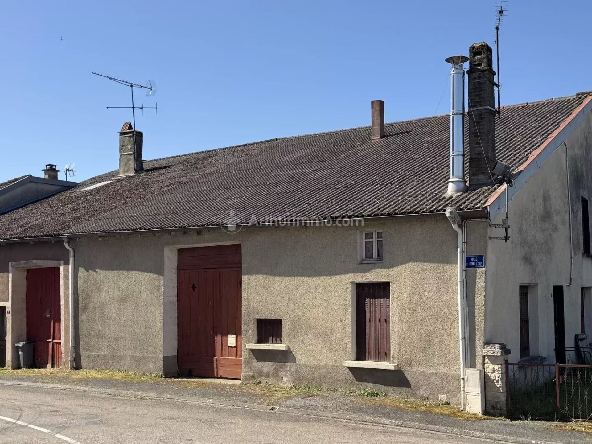 Maison 214 m² · à Breuvannes-en-Bassigny · 214 m² · 80 000 €