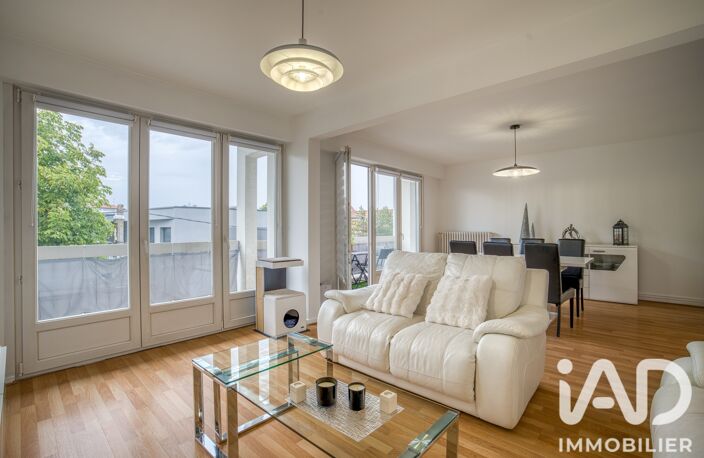Vente Appartement 6 pièces — photo 2