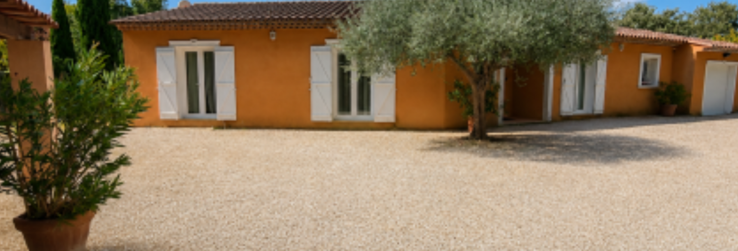 Maison 5 Pièces 142 m² à vendre à La Motte (83920)