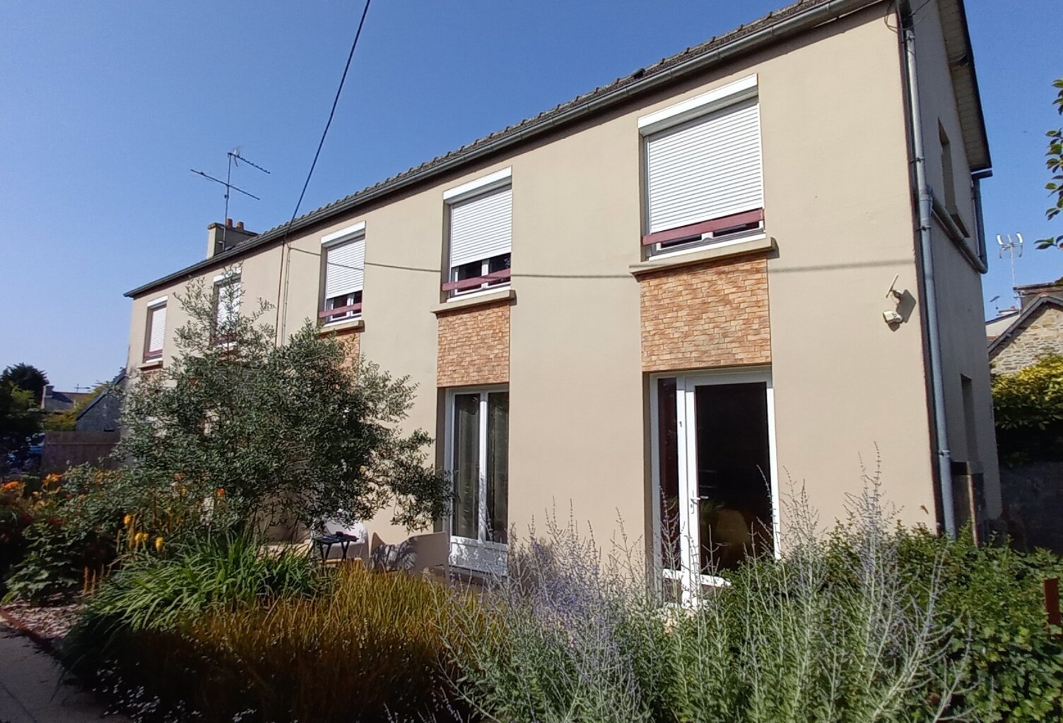 Vente Immeuble 141 m&sup2; — photo 1