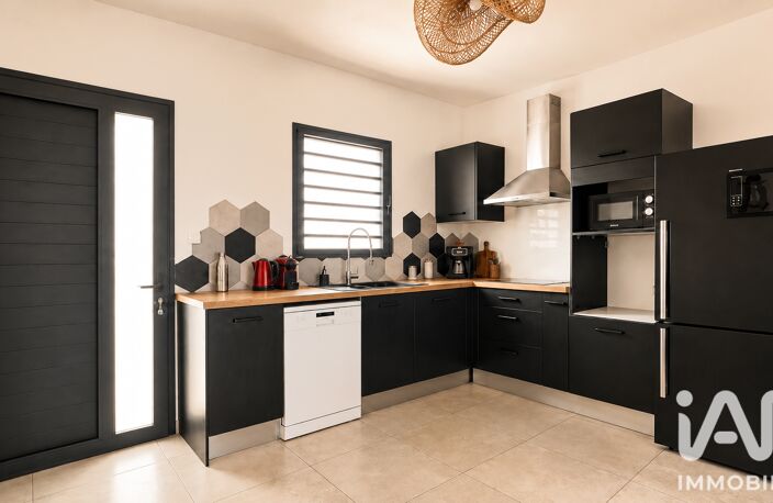 Vente Maison/villa 4 pièces — photo 2