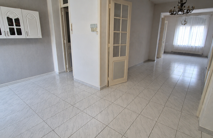 Vente Maison/villa 5 pièces — photo 2