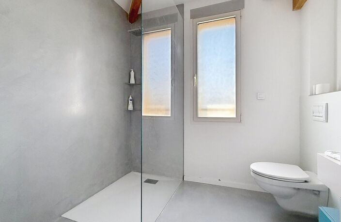 Maison contemporaine de 170 m² 4 Chambres — photo 4