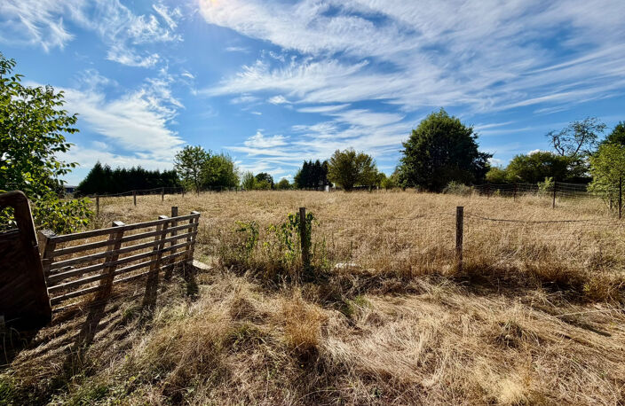 Vente propriété, pavillon +  bâtiment de 700 m2 env sur terr — photo 4