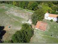 Ancien moulin rénové – 3,7 hectares au calme avec dépendances équestres — photo 4