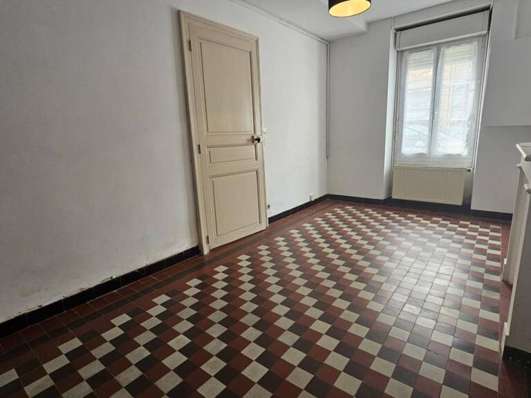 Maison ancienne LE LUDE (72) — photo 1
