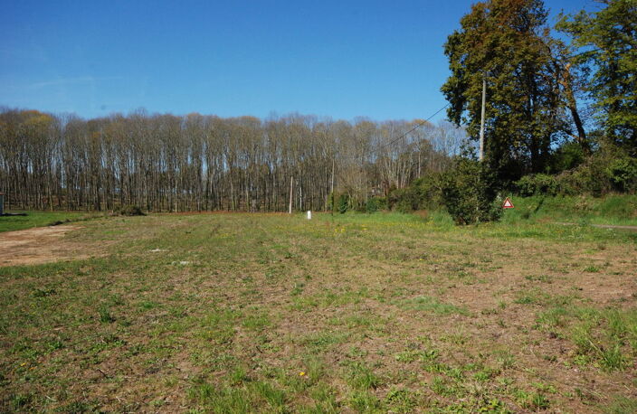 TERRAIN POUILLON — photo 2