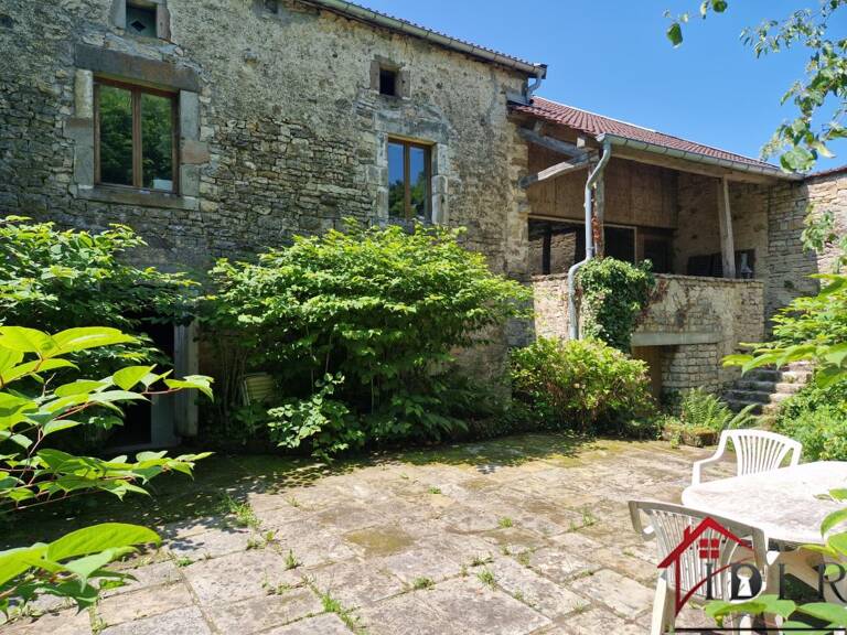 Maison de Charme du début XVIIIIe Siècle à Fresnes sur Apanc — photo 1