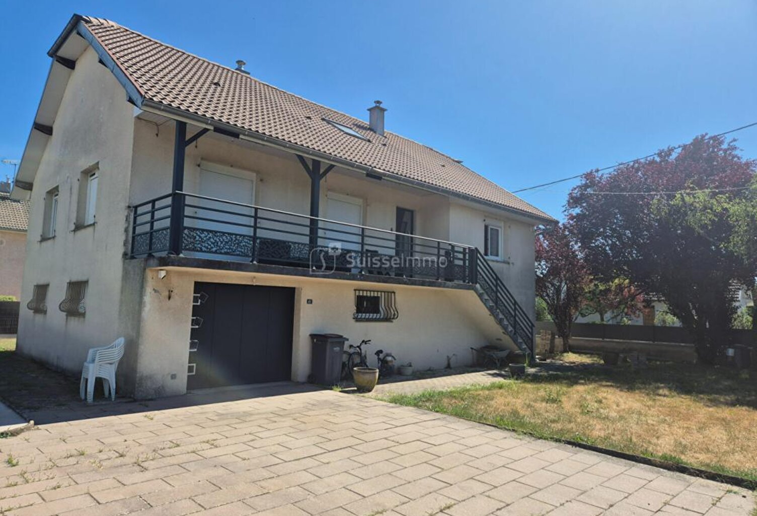 Maison  5 pièce(s) 130  m2 Saint-Loup-sur-Semouse — photo 1