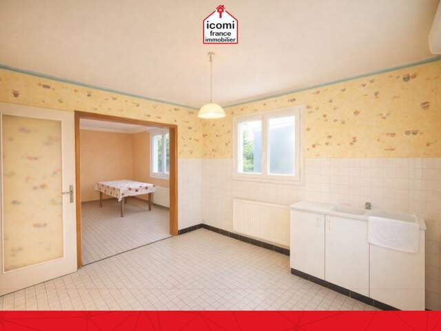 FINISTERE - Saint-Nic (29550) - A VENDRE - MAISON 140 M² - 6 CHAMBRES - PROCHE MER - TRAVAUX A PREVOIR - SOUS- SOL COMPLET - JARDIN - PLACES DE PARKING POSSIBLE — photo du bien
