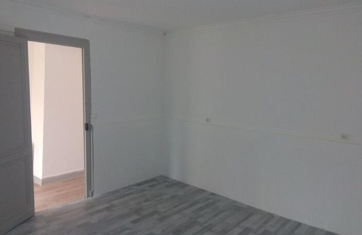 T2 — photo 2