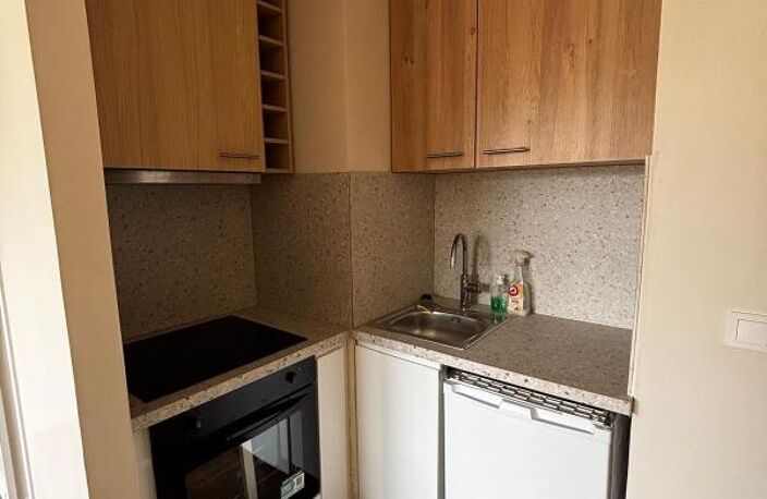 T1 — photo 4