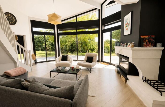 20 min toulouse Mongiscard Maison À Vendre type 6 avec jardin, piscine vue sur le lauragais — photo 2