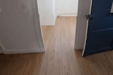 Appartement 3 pièces 1270 €
