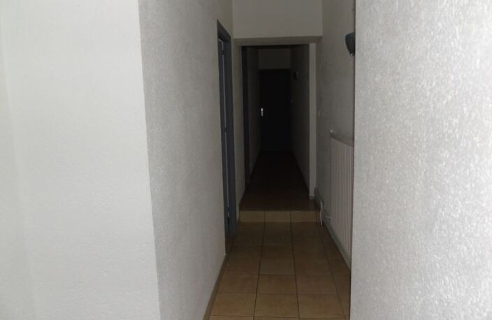 Maison de 101m2 à louer sur Oradour — photo 4