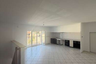 Maison 4 pièces 815 €