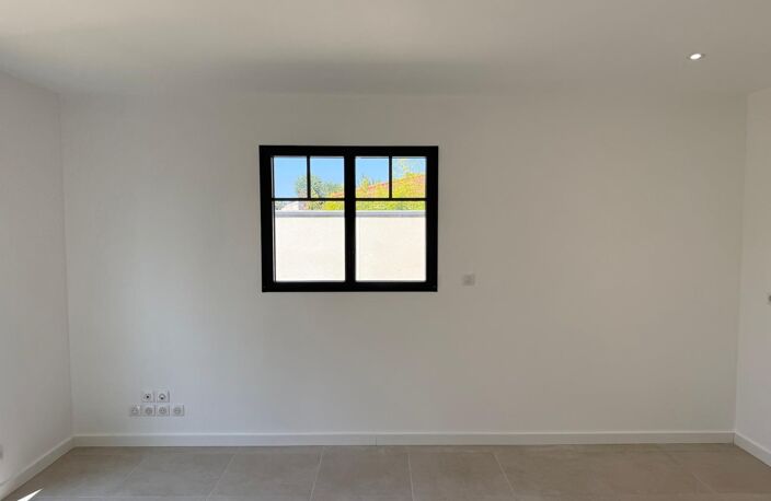 Appartement à vendre 3 pièces SAINT JEAN D'ILLAC (33) — photo 3