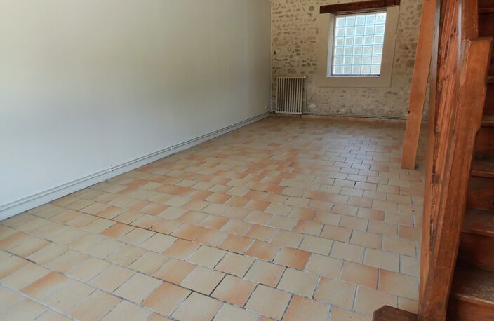 Maison à vendre 2/3 Chambres MOULINS SUR CEPHONS (36) — photo 3