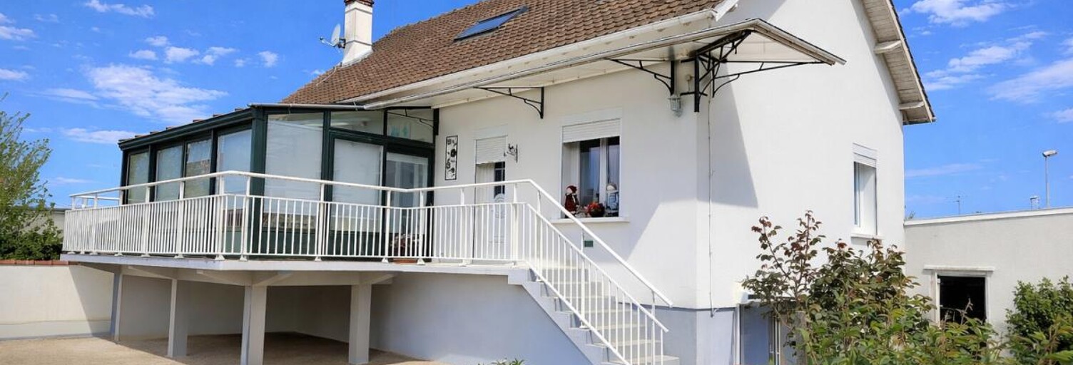 Maison 7 Pièces 213 m² à vendre à Chartres (28000)