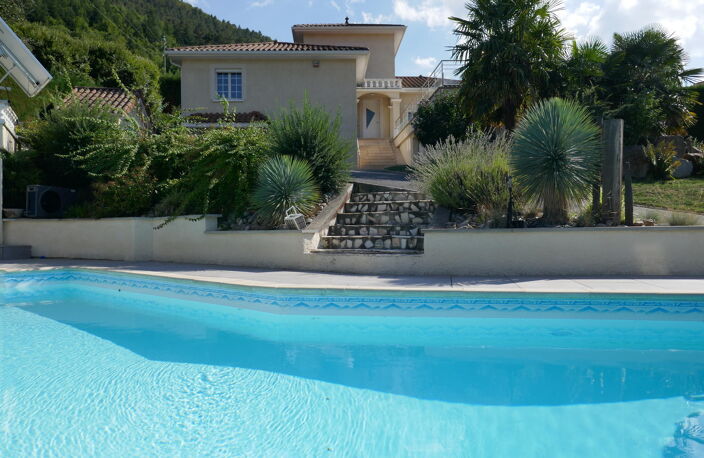 Vente maison 7 pièces 162 m² Aurec-sur-Loire (43110) — photo 2