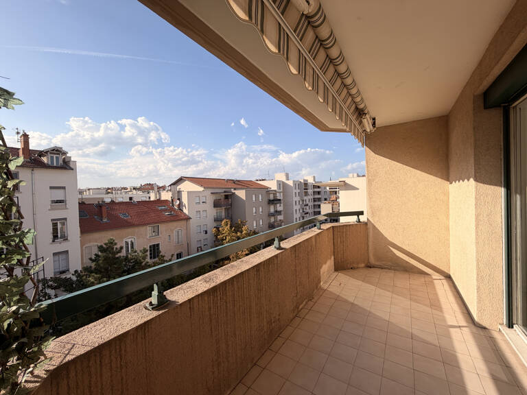 LYON 3e /TRES BEAU T5 — photo 1