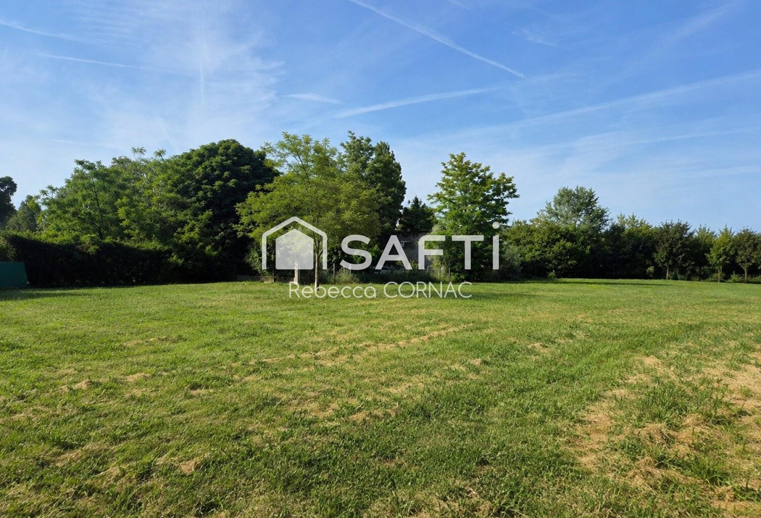 823m2 libre de constructeur — photo 1