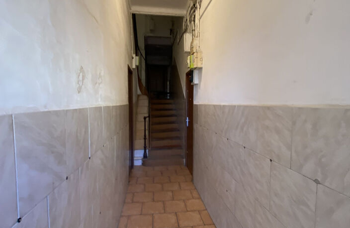Immeuble de rapport à Vendre — photo 5
