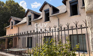 Maison 7 Pièces 244 m² à vendre à Senillé-Saint-Sauveur (86100)